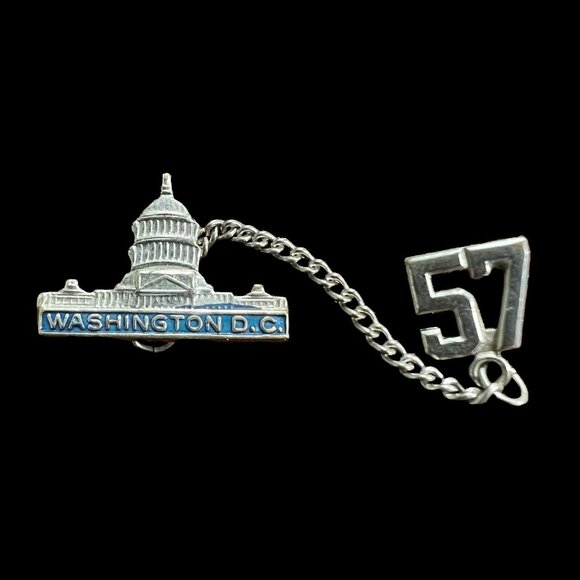 Washington DC Tie Tack 1957 Souvenir Vintage Capital Building Lapel Pin - Picture 1 of 8